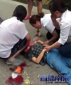 女童的悲剧，生母当庭下跪求判死刑的反思与警醒