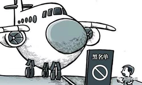 国泰航空回应旅客被辱骂歧视事件，坚决维护尊严与公平