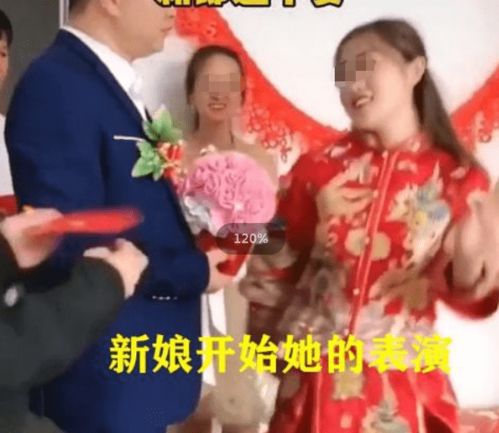 新娘意外抛花被新郎接住，爱的奇妙轮回